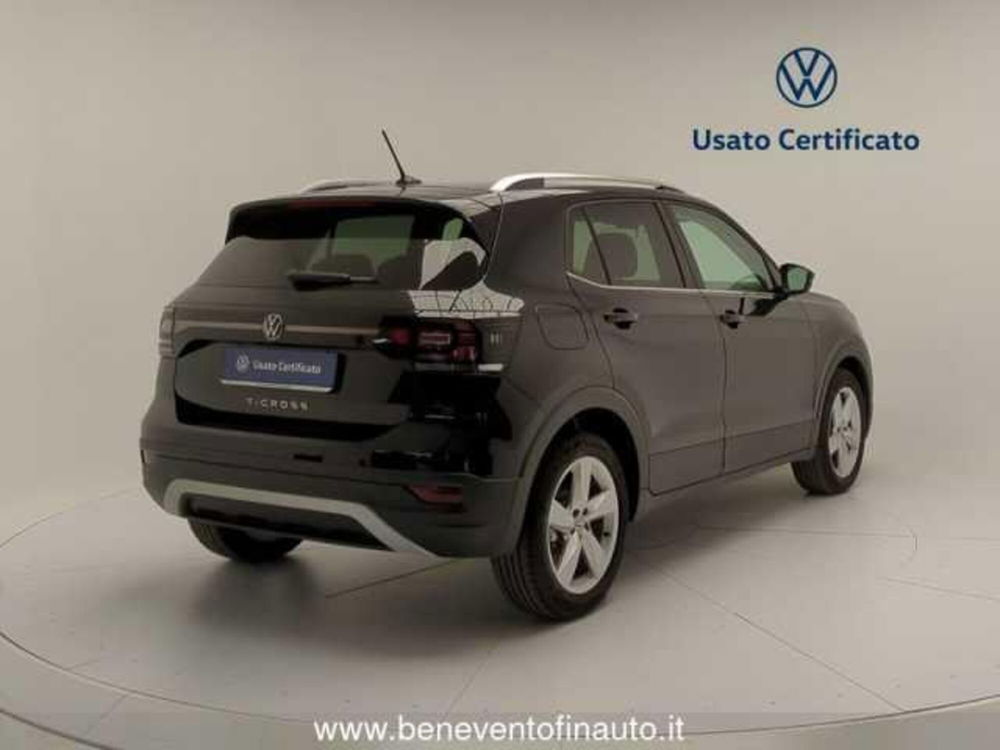 Volkswagen T-Cross nuova a Avellino (7)