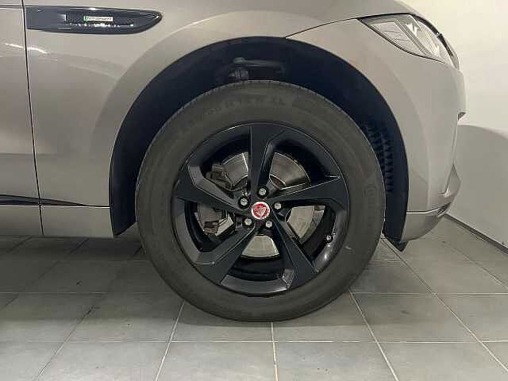 Jaguar F-Pace usata a Catanzaro (13)