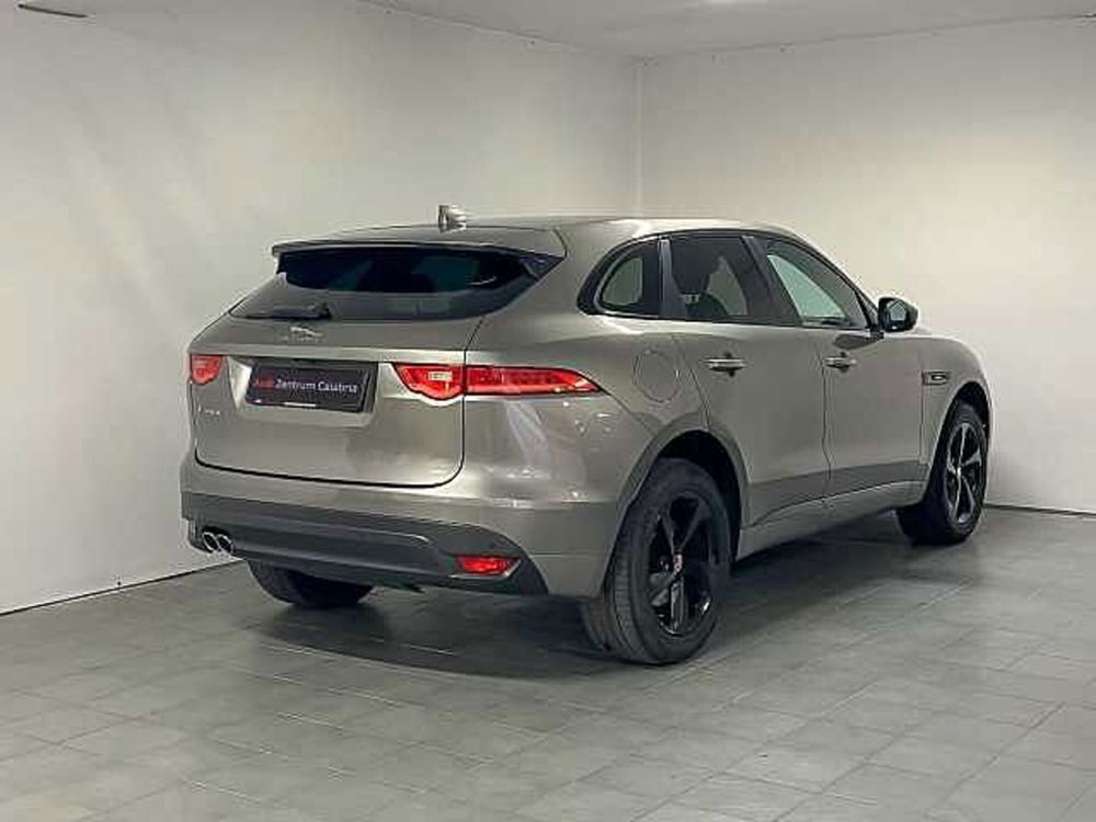 Jaguar F-Pace usata a Catanzaro (4)