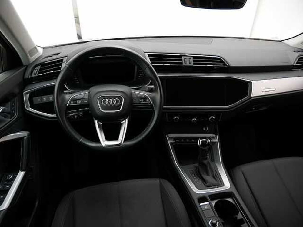 Audi Q3 Sportback usata a Varese (11)