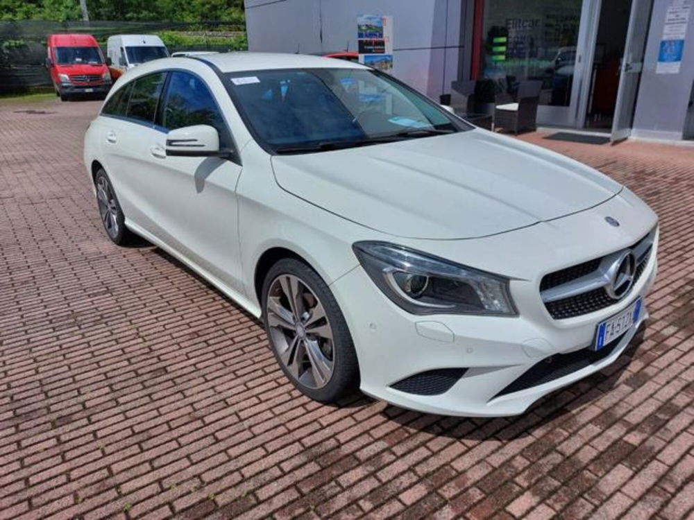 Mercedes-Benz CLA Shooting Brake usata a Milano (3)