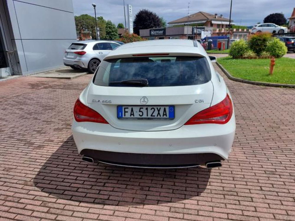 Mercedes-Benz CLA Shooting Brake usata a Milano (6)