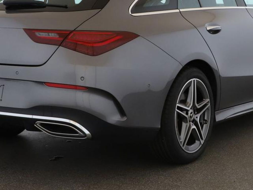 Mercedes-Benz CLA Shooting Brake usata a Milano (4)