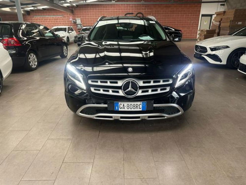 Mercedes-Benz GLA SUV usata a Milano (2)