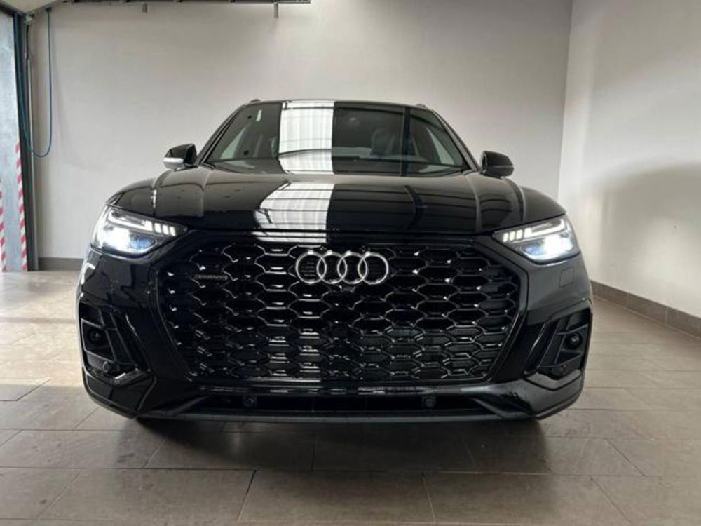 Audi Q5 Sportback nuova a Milano (14)