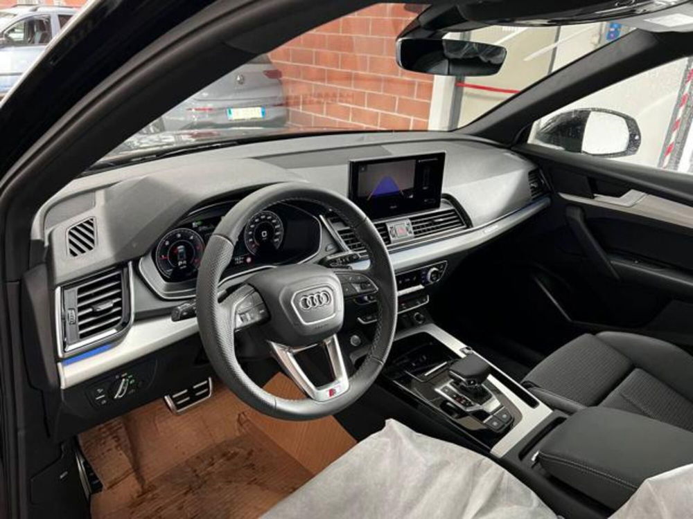 Audi Q5 Sportback nuova a Milano (17)