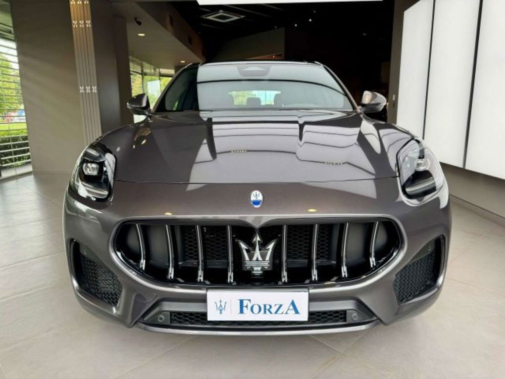 Maserati Grecale usata a Torino (2)