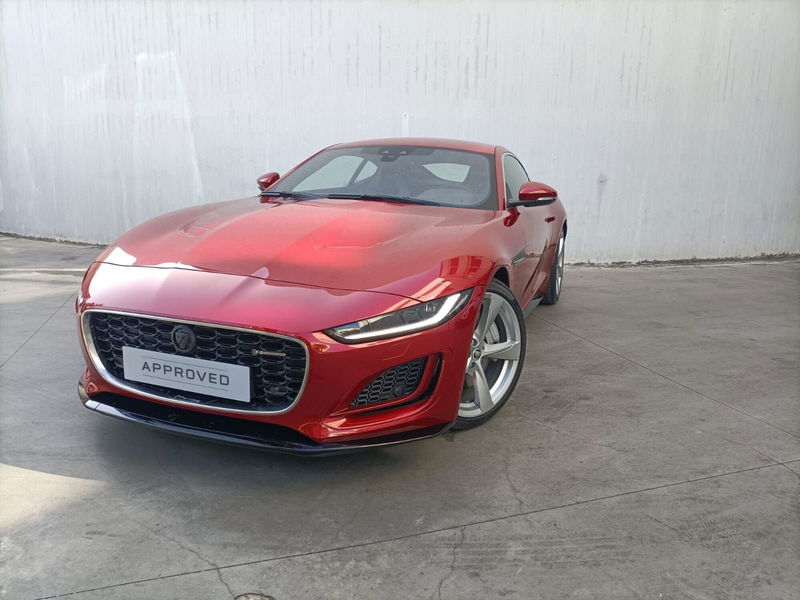 Jaguar F-Type Coup&eacute; 2.0 aut. Coup&eacute; R-Dynamic  del 2023 usata a San Benedetto del Tronto