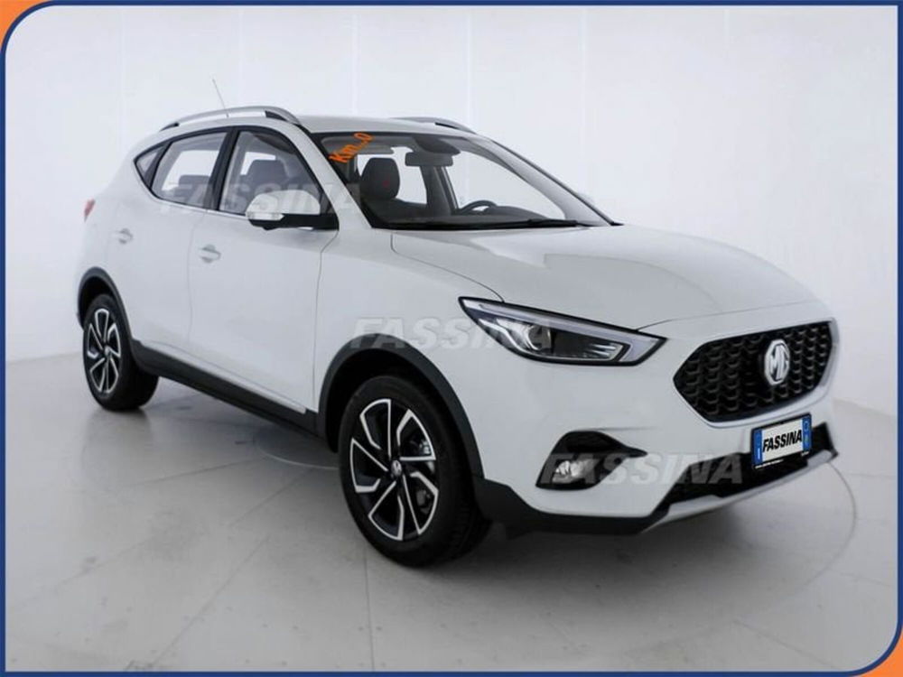 Mg ZS (2021-->) nuova a Milano