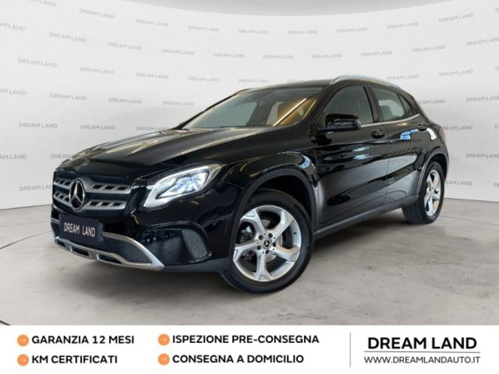 Mercedes-Benz GLA SUV usata a Livorno