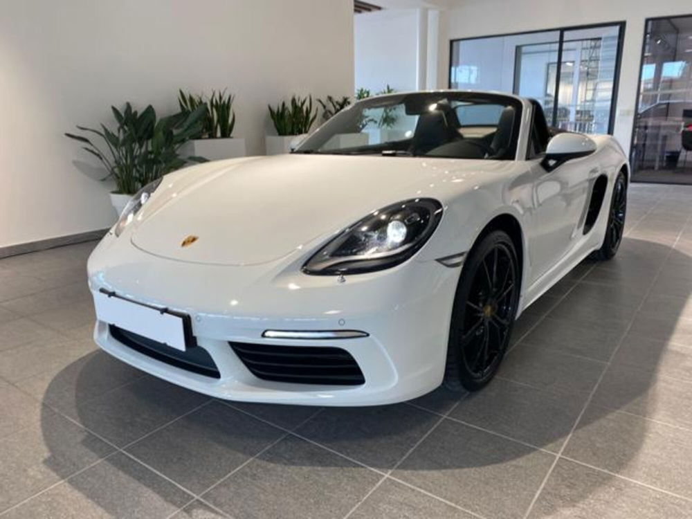 Porsche 718 Boxster  usata a Livorno