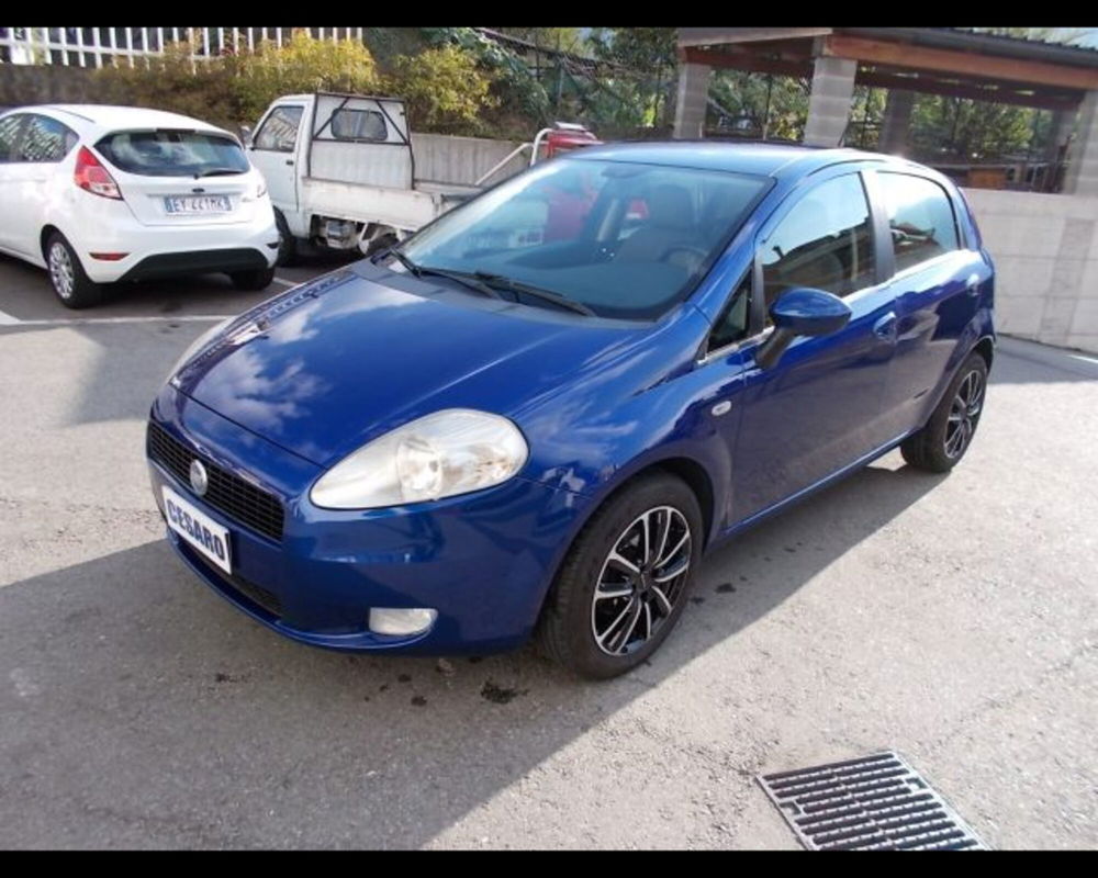 Fiat Grande Punto usata a Aosta (2)