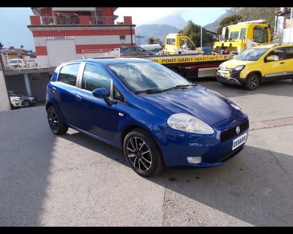 Fiat Grande Punto usata a Aosta (3)