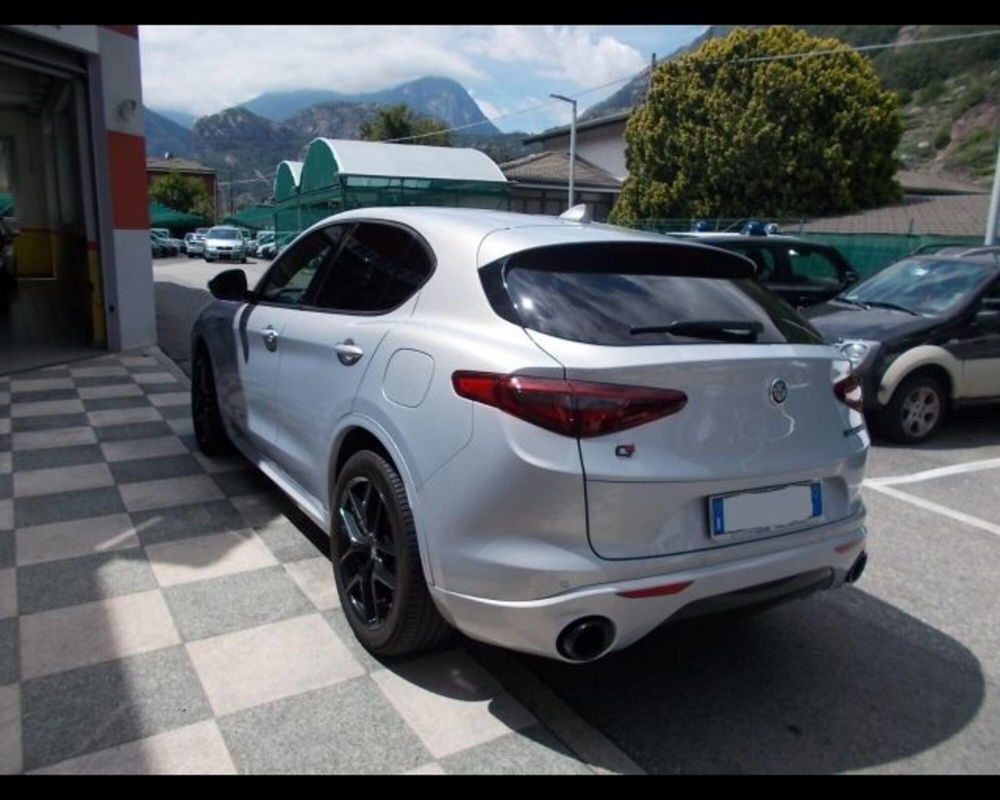 Alfa Romeo Stelvio usata a Aosta (4)