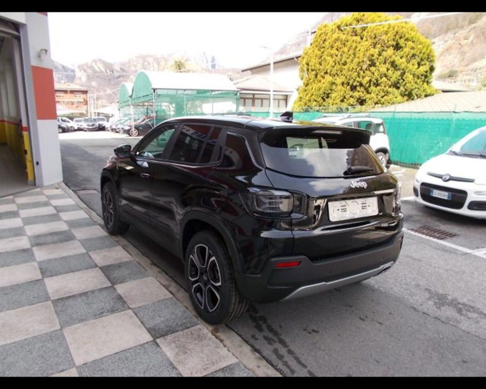 Jeep Avenger nuova a Aosta (4)