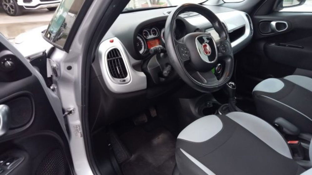 Fiat 500L Living usata a Macerata (10)