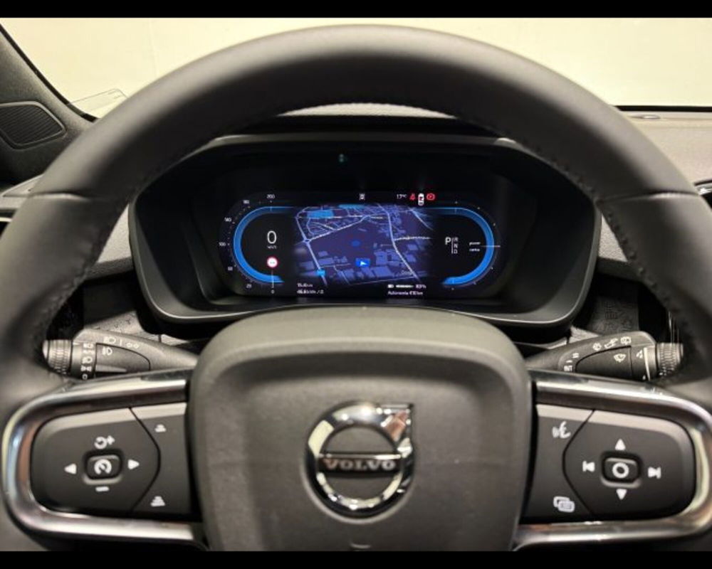 Volvo XC40 nuova a Treviso (5)