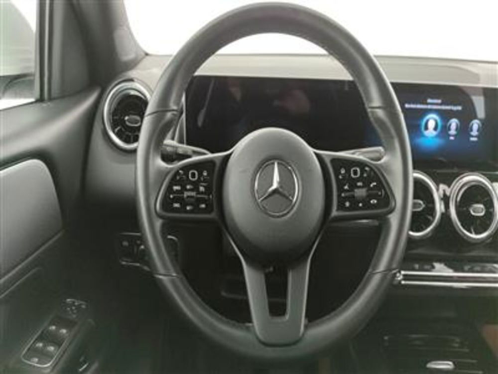 Mercedes-Benz GLB usata a Bari (15)