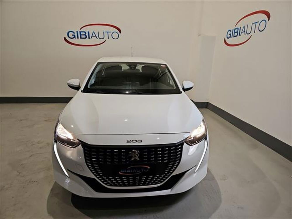 Peugeot 208 nuova a Palermo (2)