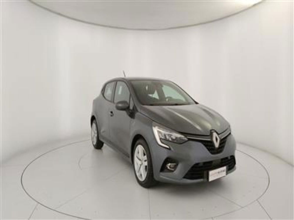 Renault Clio usata a Bari (11)