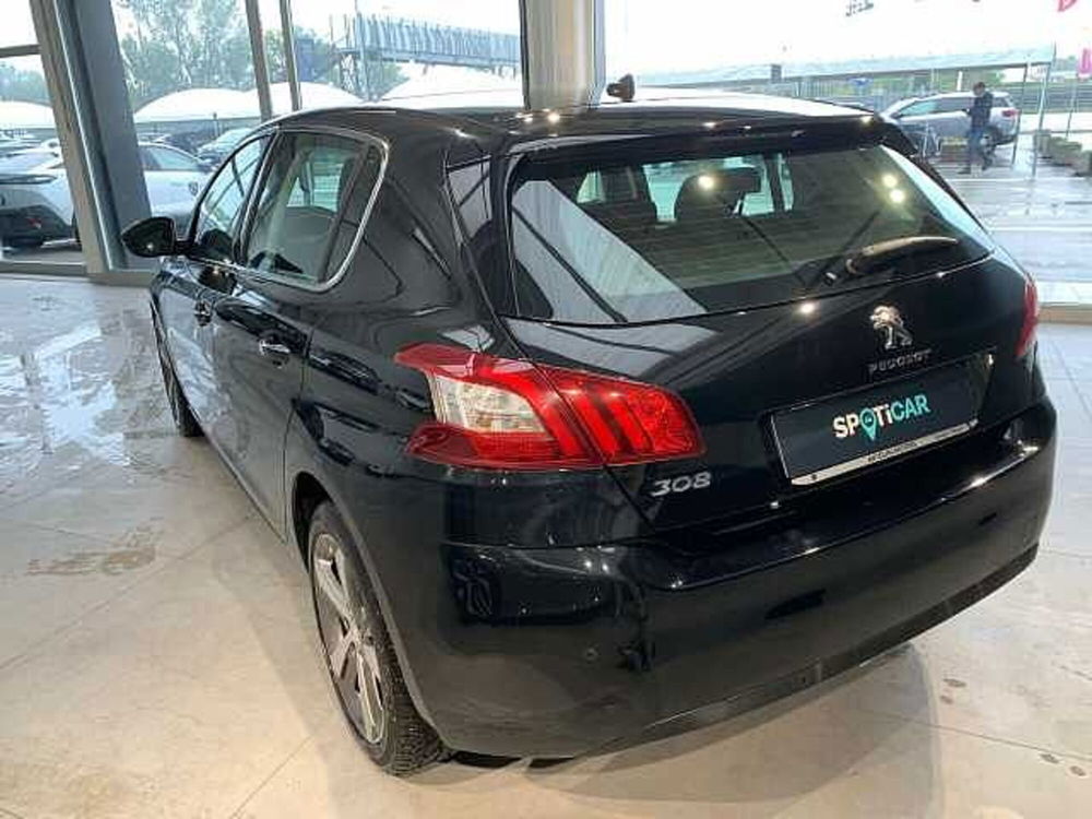 Peugeot 308 usata a Venezia (6)