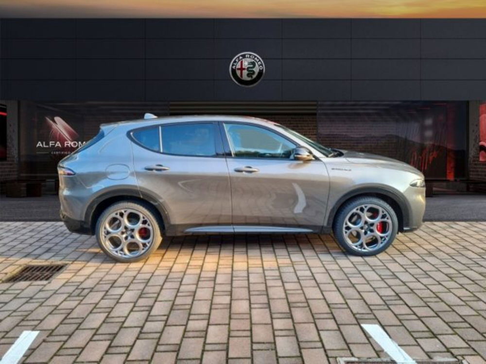 Alfa Romeo Tonale nuova a Monza e Brianza (4)