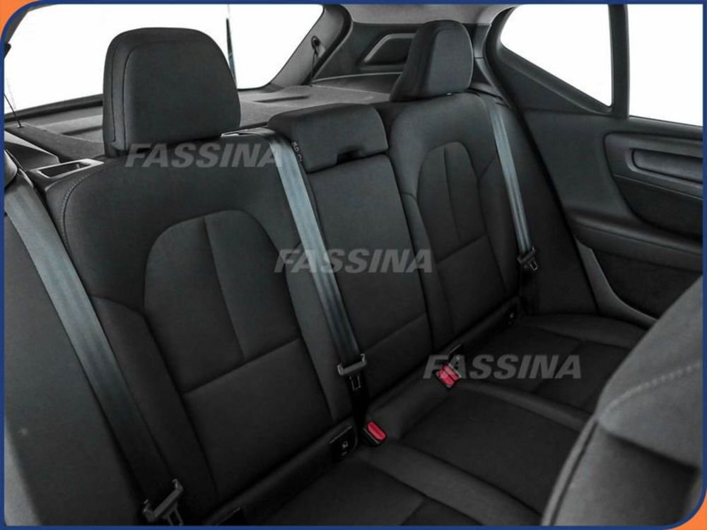 Volvo XC40 usata a Milano (12)