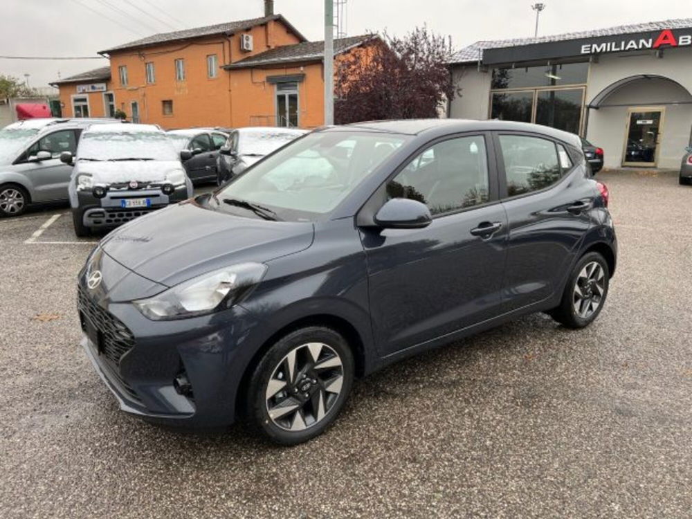 Hyundai i10 nuova a Bologna (2)