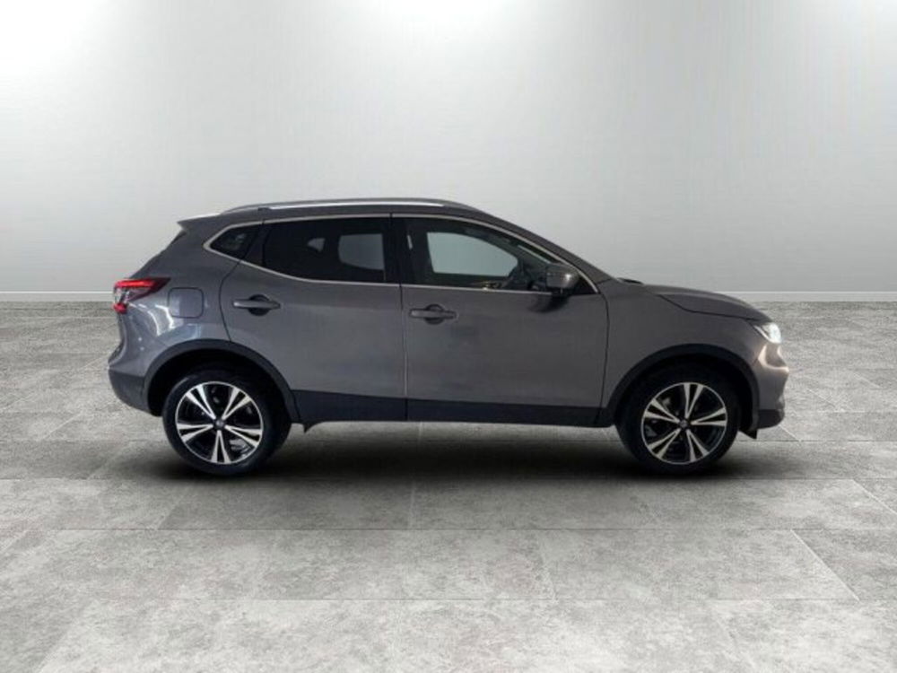 Nissan Qashqai usata a Modena (5)