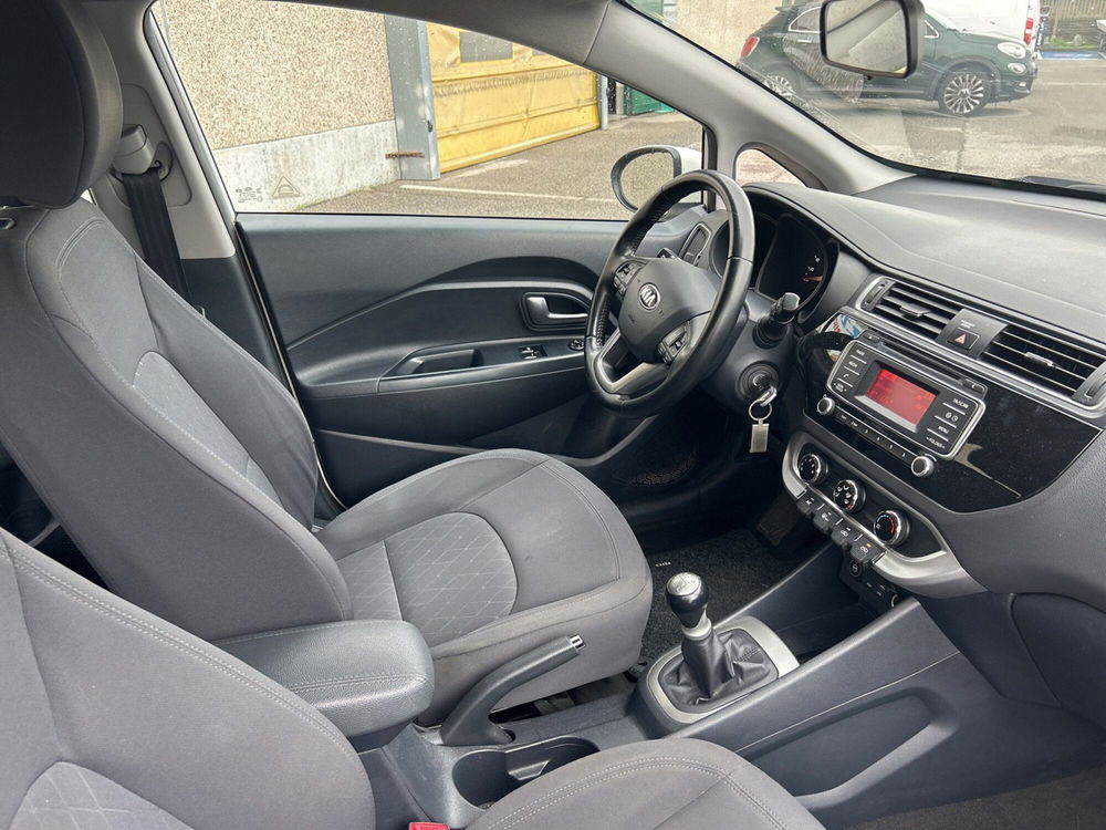 Kia Rio usata a Bergamo (18)