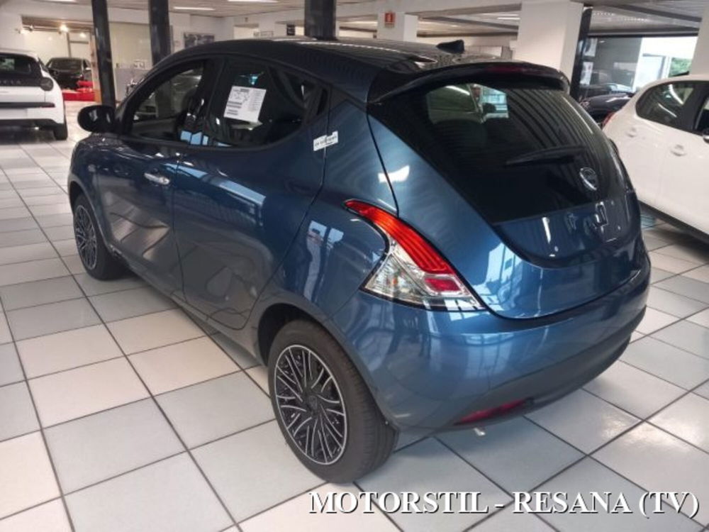 Lancia Ypsilon nuova a Treviso (3)