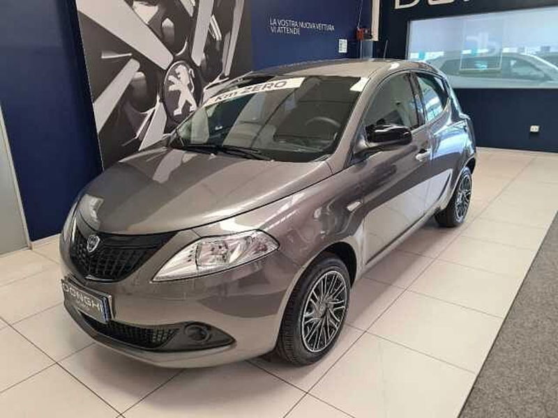 Lancia Ypsilon 1.0 FireFly 5 porte S&amp;S Hybrid Ecochic A. Ferretti nuova a Rovato