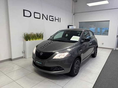 Lancia Ypsilon 1.0 FireFly 5 porte S&amp;S Hybrid Gold Plus nuova a Rovato