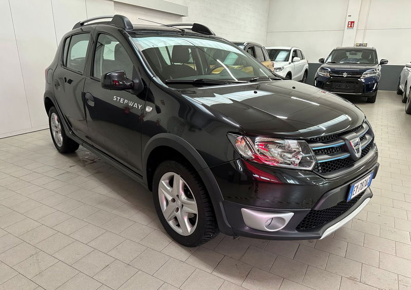 Dacia Sandero Stepway 1.5 dCi 8V 90CV Start&Stop  del 2015 usata a Vigevano