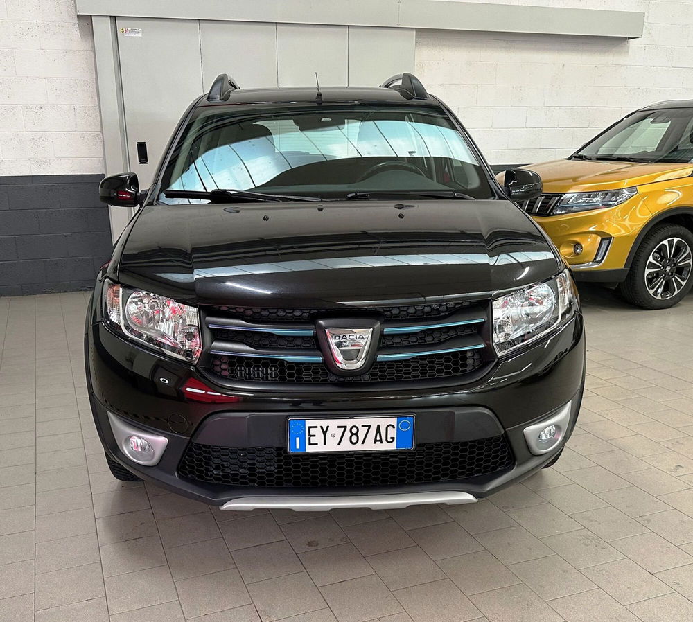 Dacia Sandero usata a Pavia (3)