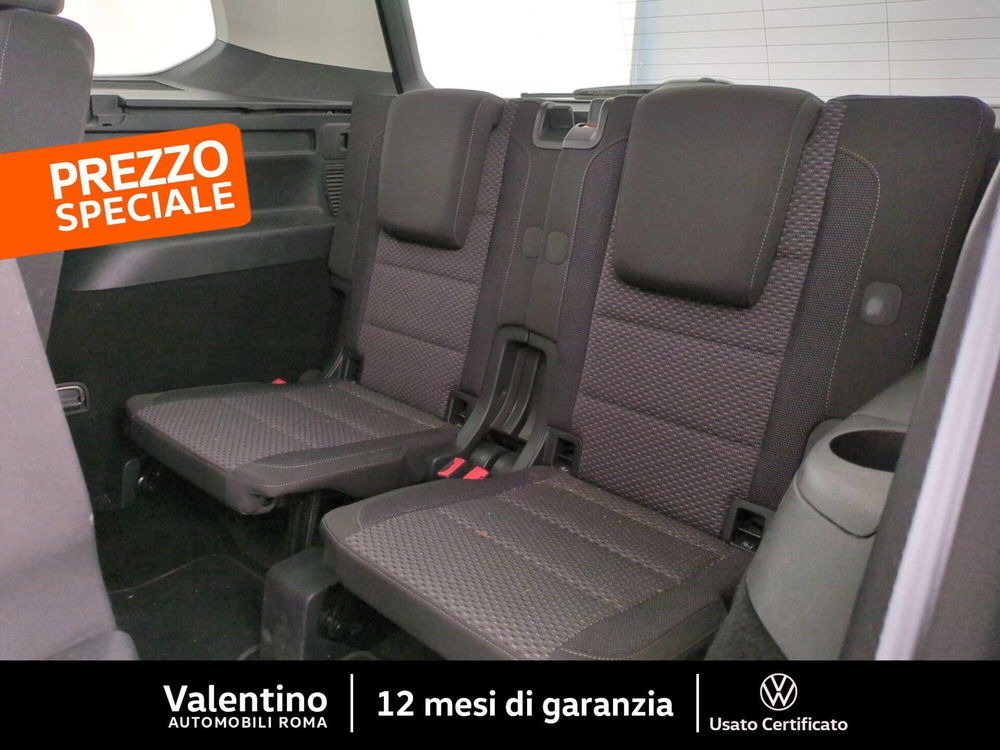 Volkswagen Touran usata a Roma (11)