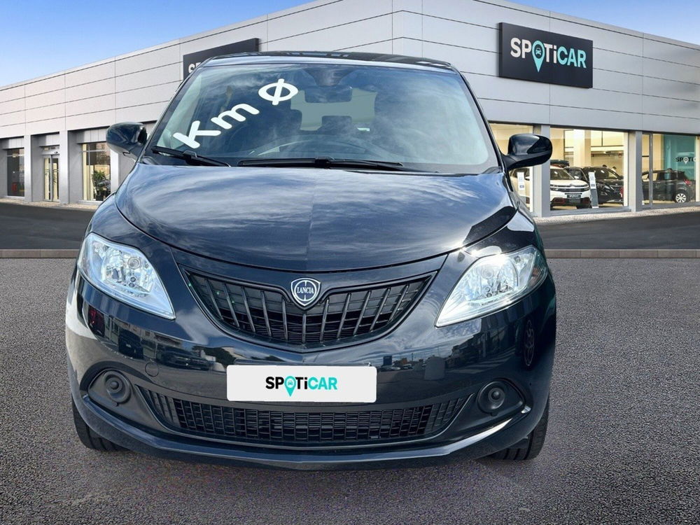 Lancia Ypsilon nuova a Teramo (2)