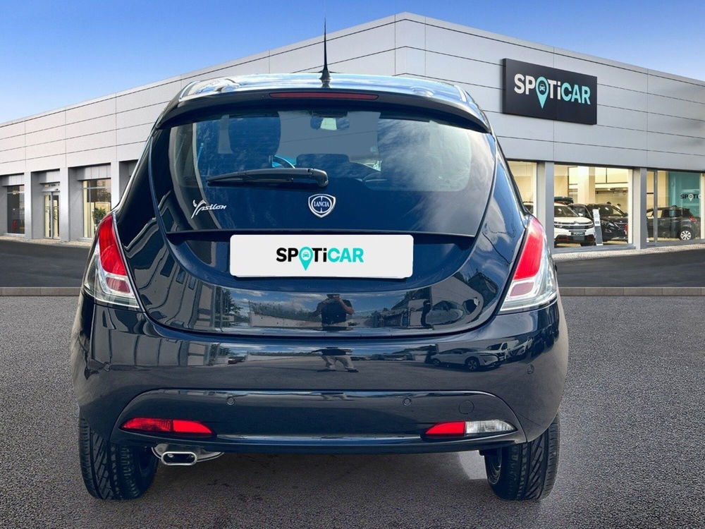 Lancia Ypsilon usata a Teramo (3)