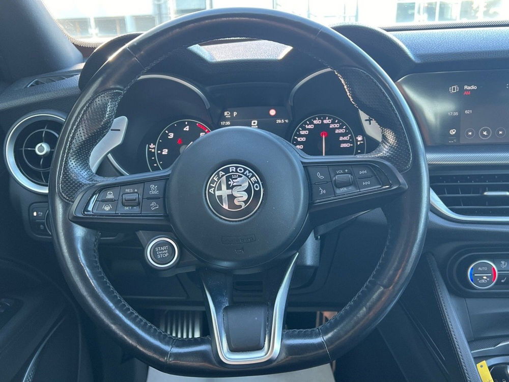 Alfa Romeo Stelvio usata a Pescara (8)