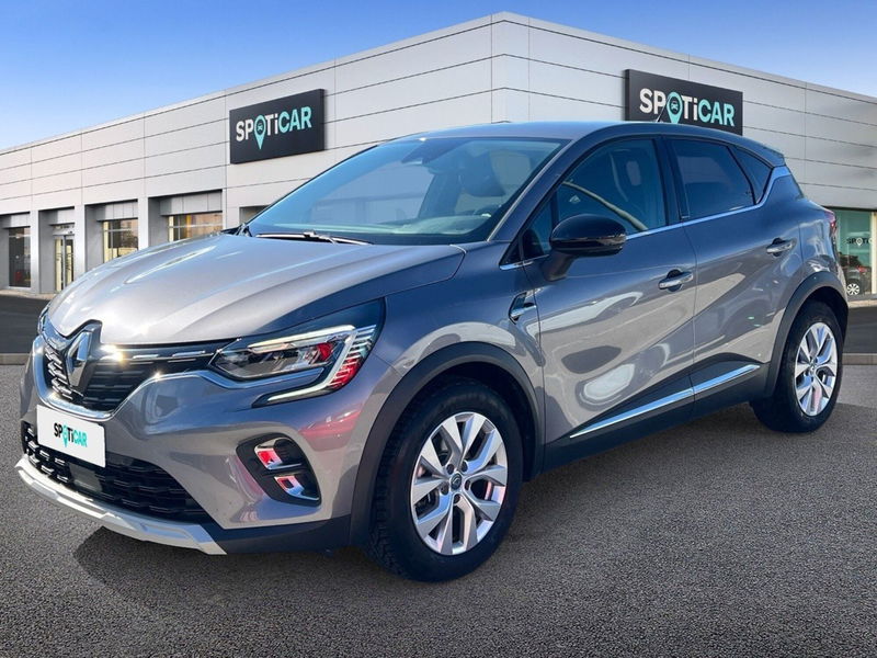 Renault Captur Full Hybrid E-Tech 145 CV Intens  del 2021 usata a Teramo