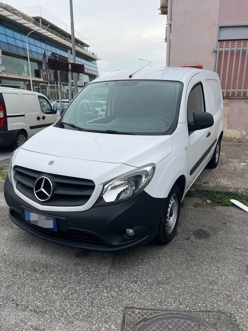 Mercedes-Benz Citan 1.5 111 CDI S&amp;S Furgone Long  del 2020 usata a Messina