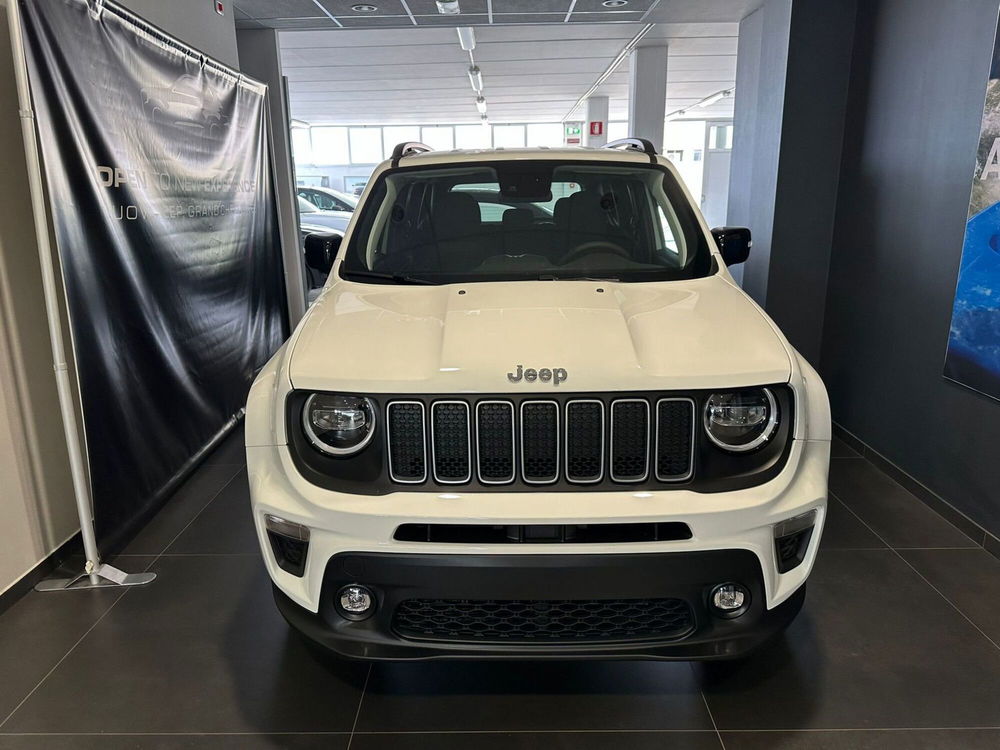 Jeep Renegade nuova a Arezzo (8)