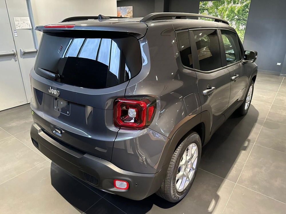 Jeep Renegade nuova a Arezzo (3)