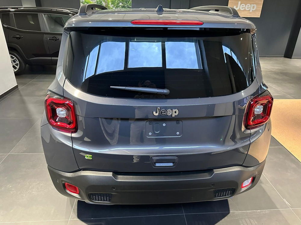 Jeep Renegade nuova a Arezzo (7)