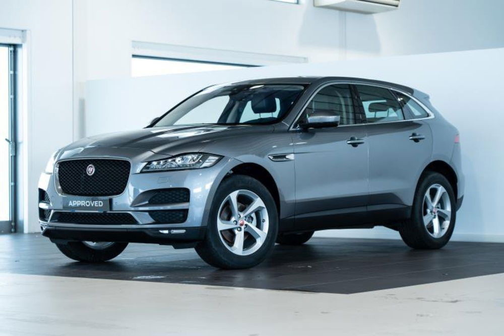 Jaguar F-Pace usata a Venezia