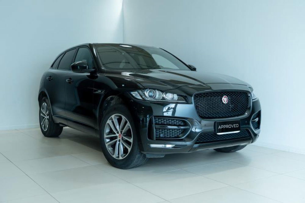 Jaguar F-Pace usata a Venezia