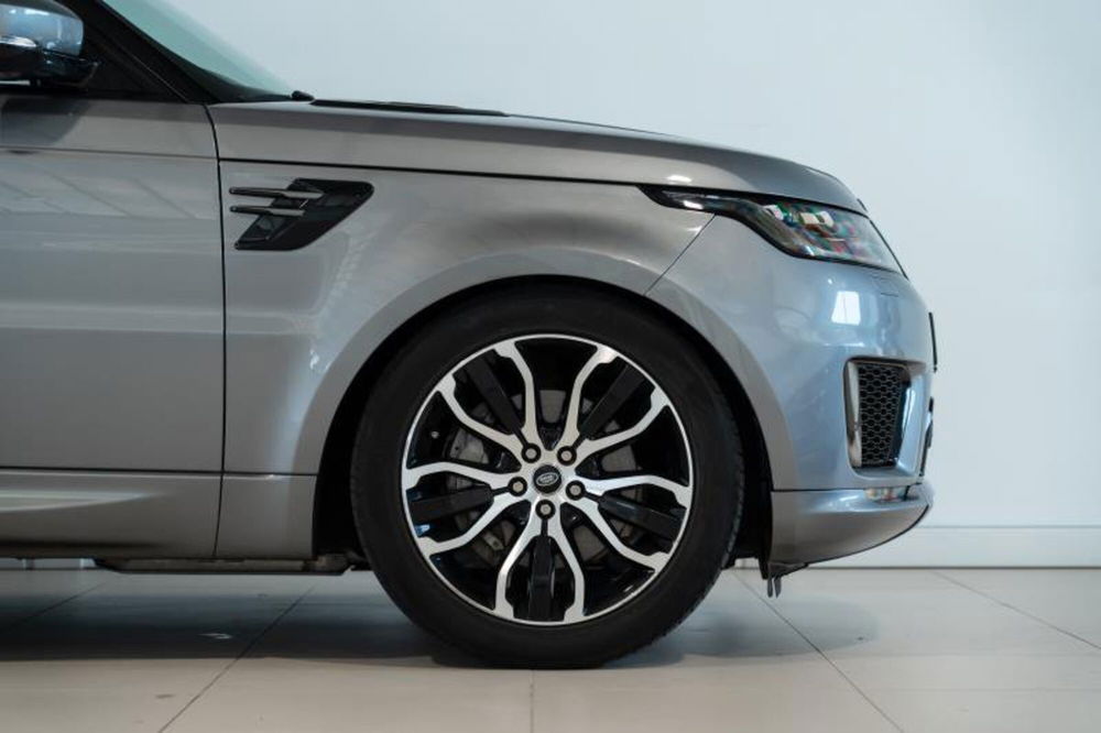 Land Rover Range Rover Sport usata a Venezia (8)