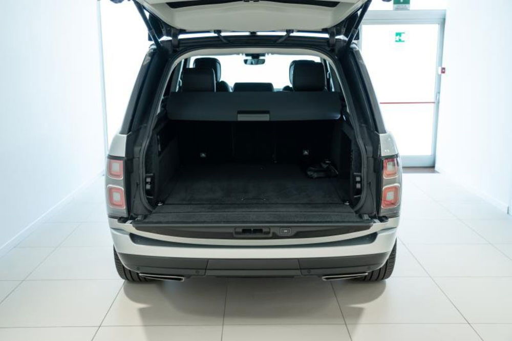 Land Rover Range Rover usata a Venezia (13)