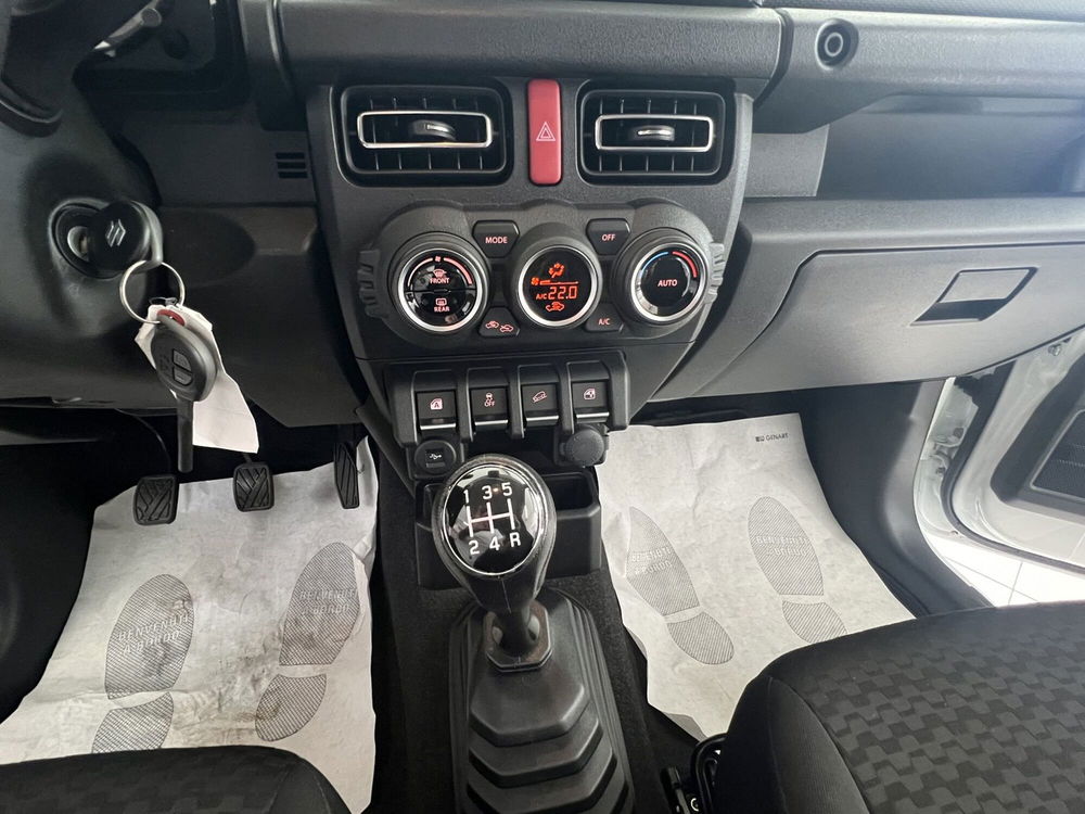 Suzuki Jimny usata a Teramo (13)