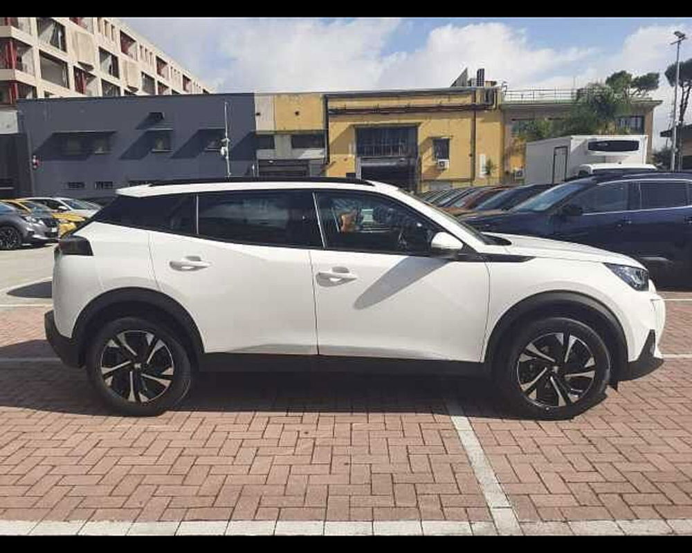 Peugeot 2008 usata a Napoli (4)